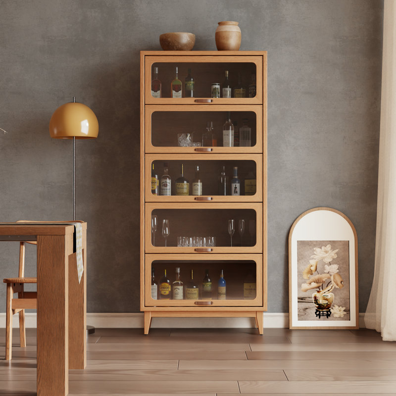 Bibliothèque en bois massif avec porte à rabat en verre et armoire de rangement moderne avec poignées en cuir, Tanné