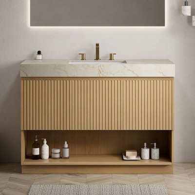 Meuble-lavabo simple sur pied de 122 cm avec comptoir en pierre frittée de Carrare et lavabo encastré en céramique