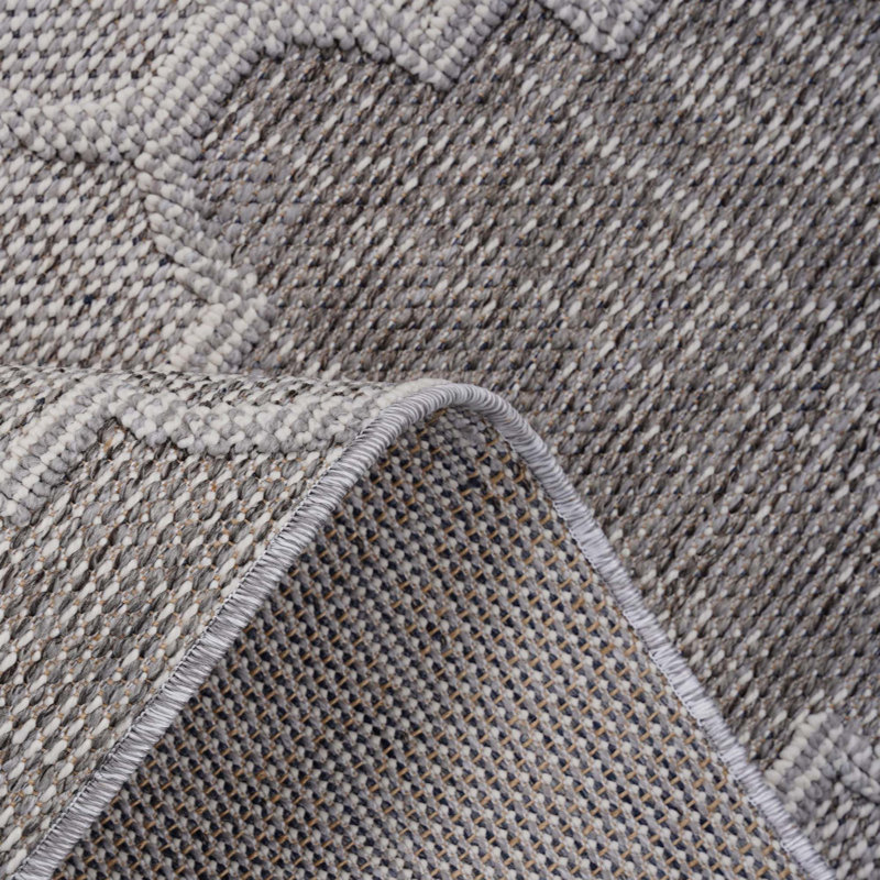 Trellis Indoor/Outdoor Area Rug, Stain-Resistant And Non-Shedding For Modern Living, Rectangle 6'7" x 7'9"