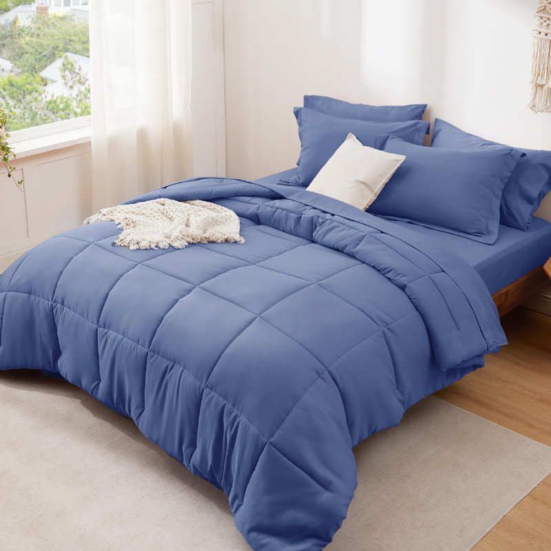 Bedsure Quilted Design Comforter Set, Infinity Blue, Queen Comforter + 6 Additional Pieces