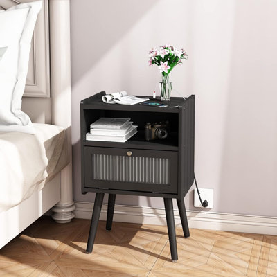 Table de chevet en bois massif Birdsall
