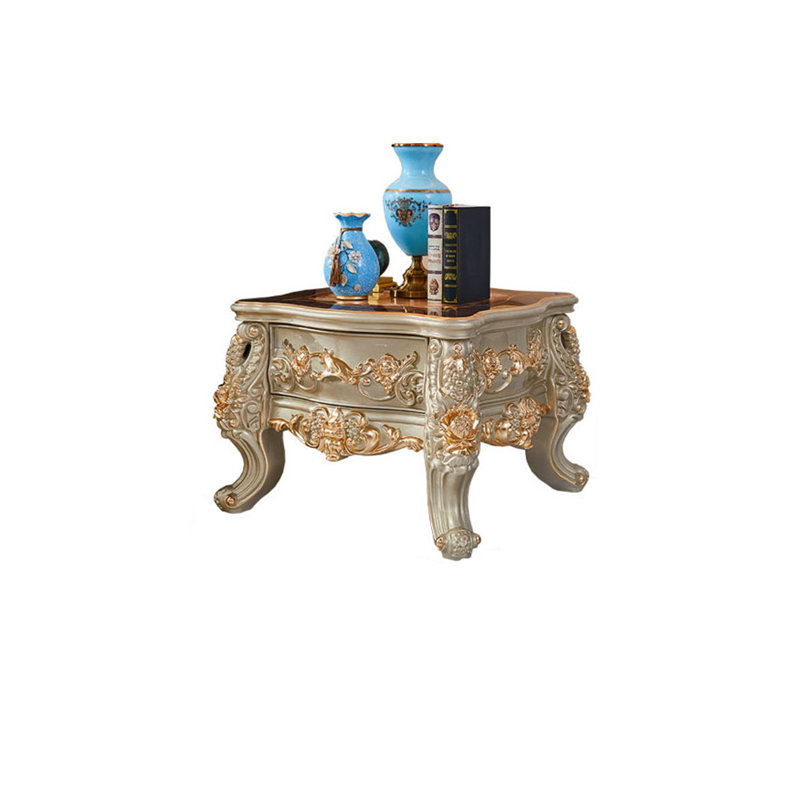 Table basse en bois massif