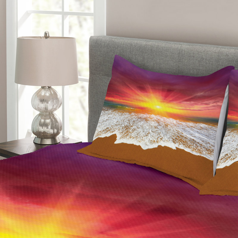 Purple/White/Brown 100% Microfibre Bedspread, 220 x 264 cm