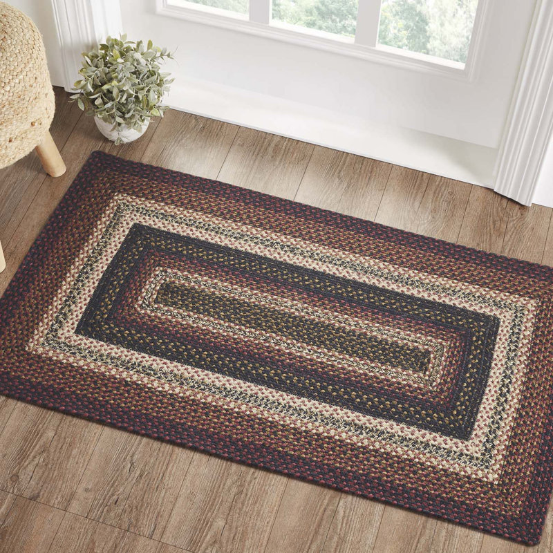 Amae Geometric Indoor Rug, Rectangle 2'3" x 4'