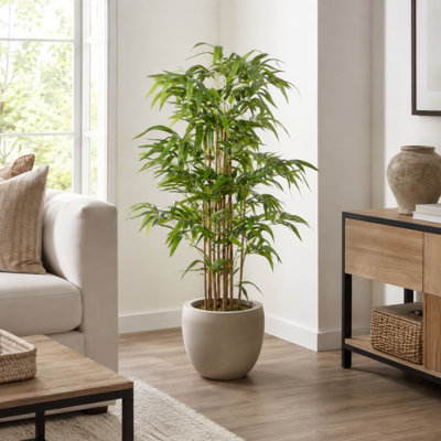 Bambou artificiel en pot