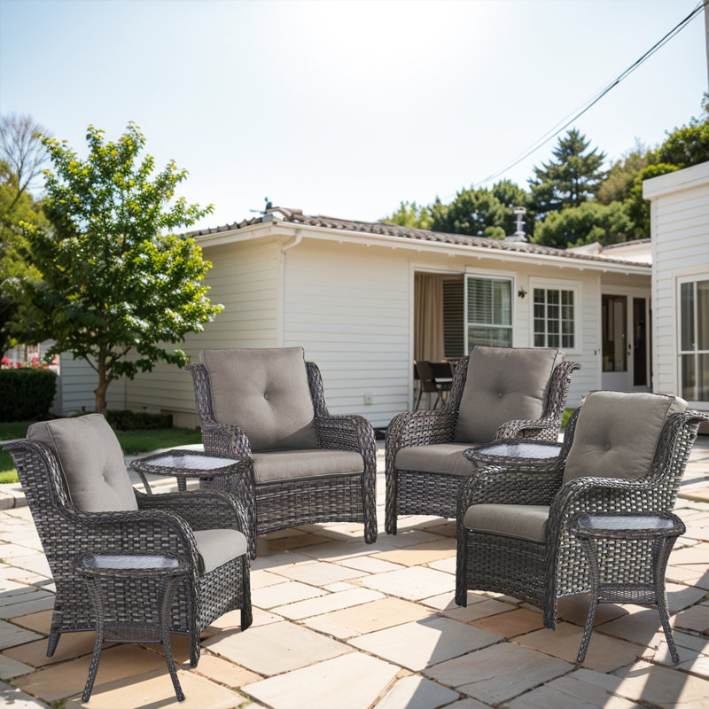 Ensemble de conversation à plusieurs chaises en rotin 8 pièces avec coussins et table d'appoint Schutt, Gris, Gris
