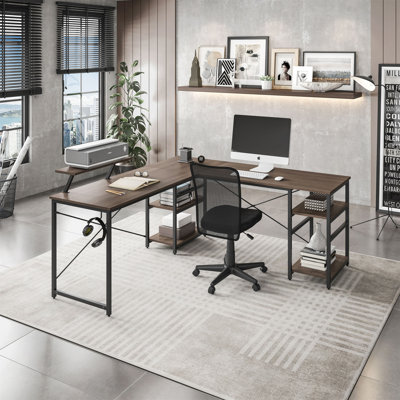 Bureau industriel en L avec tablettes de rangement (sans les chaises de bureau) Techni Mobile