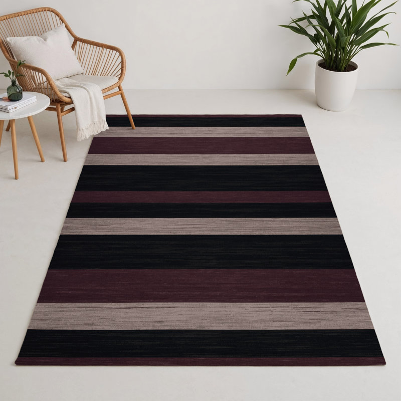 Tapis intérieur / extérieur noir HorizontalStripes, Rectangle 5 pi x 7 pi