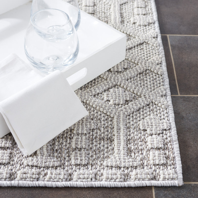 Axie Performance Geometric Rug, Rectangle 5'3" x 7'6"