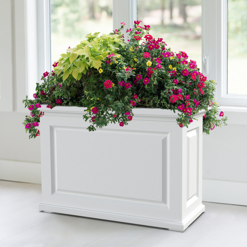 Nantucket Resin Trough Planter with Water Reservoir, White