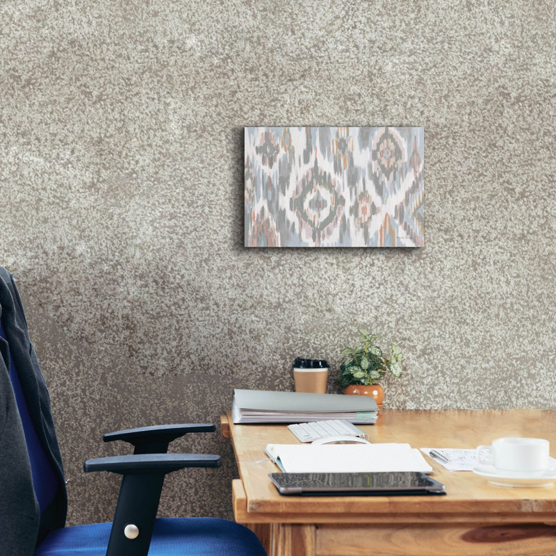 Art mural en toile Epic Graffiti «Ikat Jewel 1 Blush Gray» par Farida Zaman, 18 po x 12 po