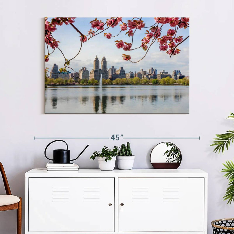 Fleurs de cerisier de Sirci Central Park, H 26 po x l 39 po