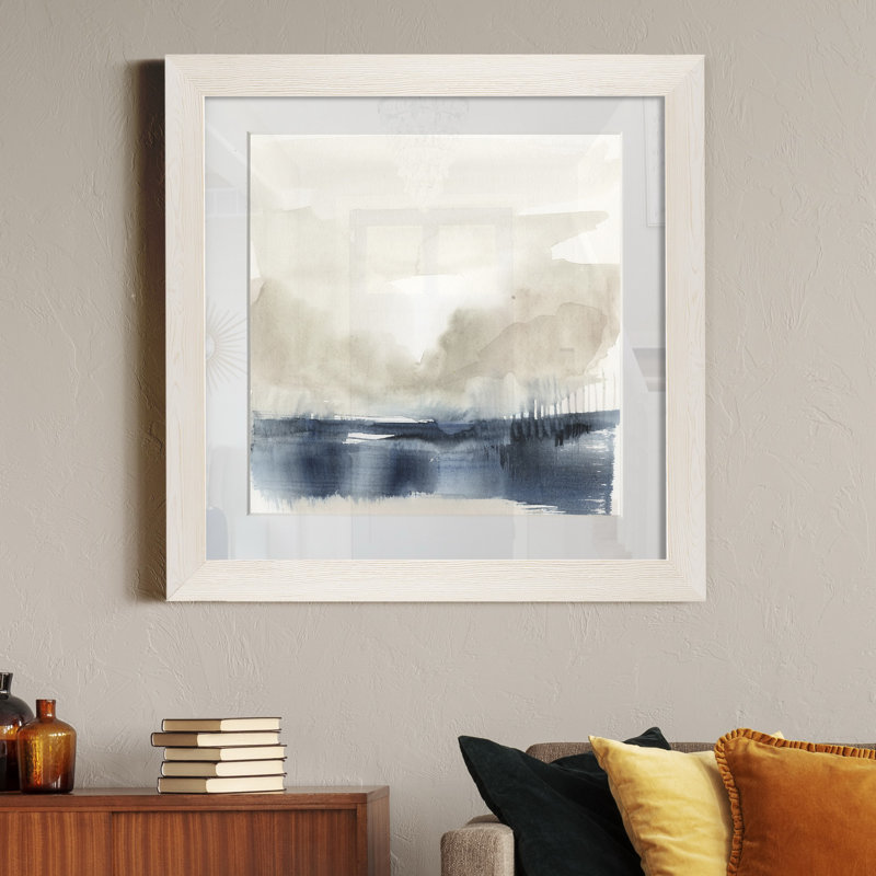 Fog on the horizon II, reproduction d’art sur papier encadrée, H 31,5 po x l 31,5 po x P 1,5 po, Cadre blanc