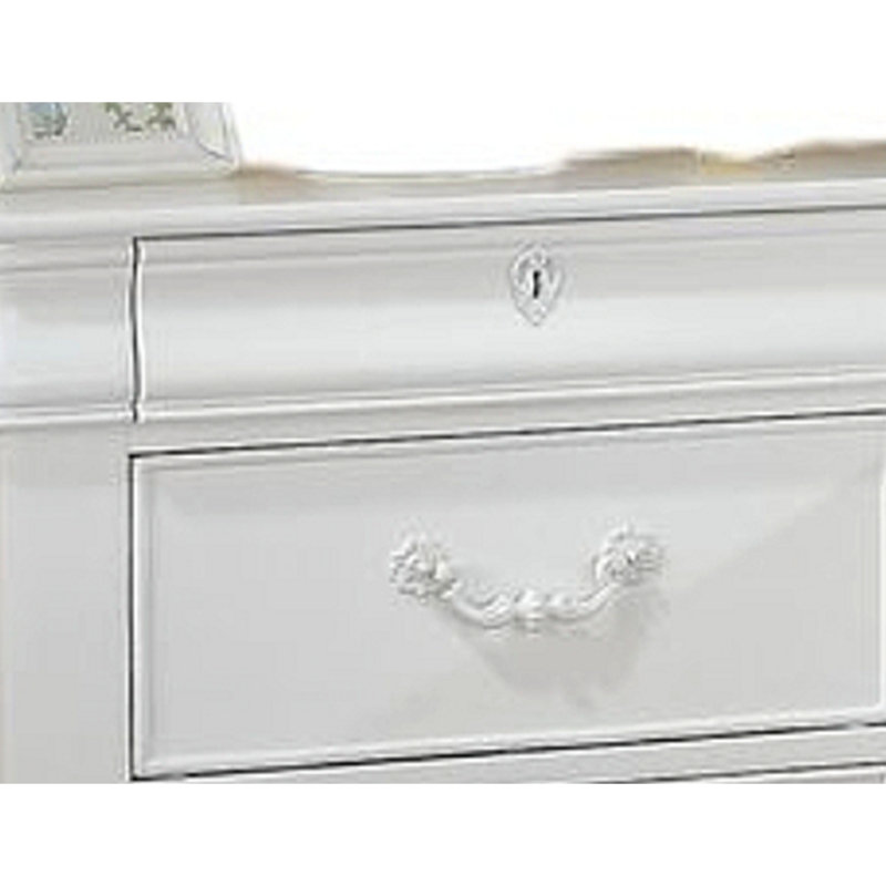 Estrella Nightstand
