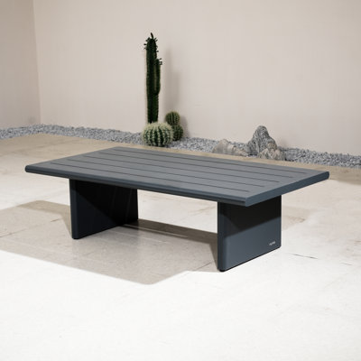 Rectangular Aluminum Outdoor Coffee Table by Ivy Bronx