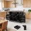 Îlot de rangement noir 54,9 po, extension de comptoir rabattable, prise de charge intégrée, 4 tablettes fermées derrière une porte de grange croisée et une vitrine, 4 roulettes, convient aux espaces de cuisine et de salle à manger