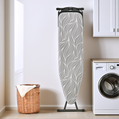 Ironing Board with Heat Resistant Cover，Foldable Iron Board 7-Lever Height Adjustable