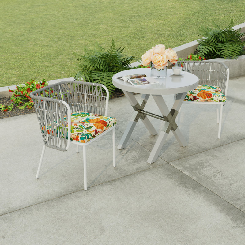 19" x 17" Outdoor Seat Cushion with Ties, Lensing Jungle