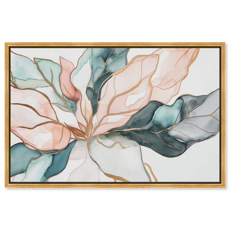 Impression sur toile fleurie, sépales adoucis II, par Art Remedy, cadre doré, 54 x 36, H 37 po x l 55 po, Cadre doré