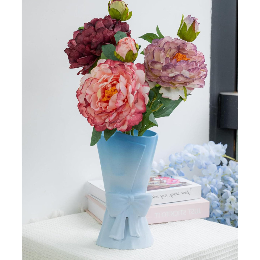 Charming 9.64" Green Ceramic Bow Vase - Ideal Decor & Gift for Women