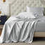 Ensemble de literie pour lit simple de 3 pièces avec draps en satin, drap-housse de 15 po de profondeur, drap plat et 1 taie d'oreiller, doux au beurre, bon pour les cheveux et la peau (gris argenté)-128731626-128731646