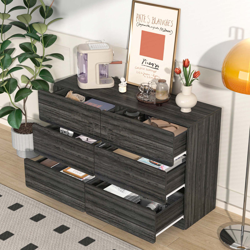 Commode à tiroirs, buffet