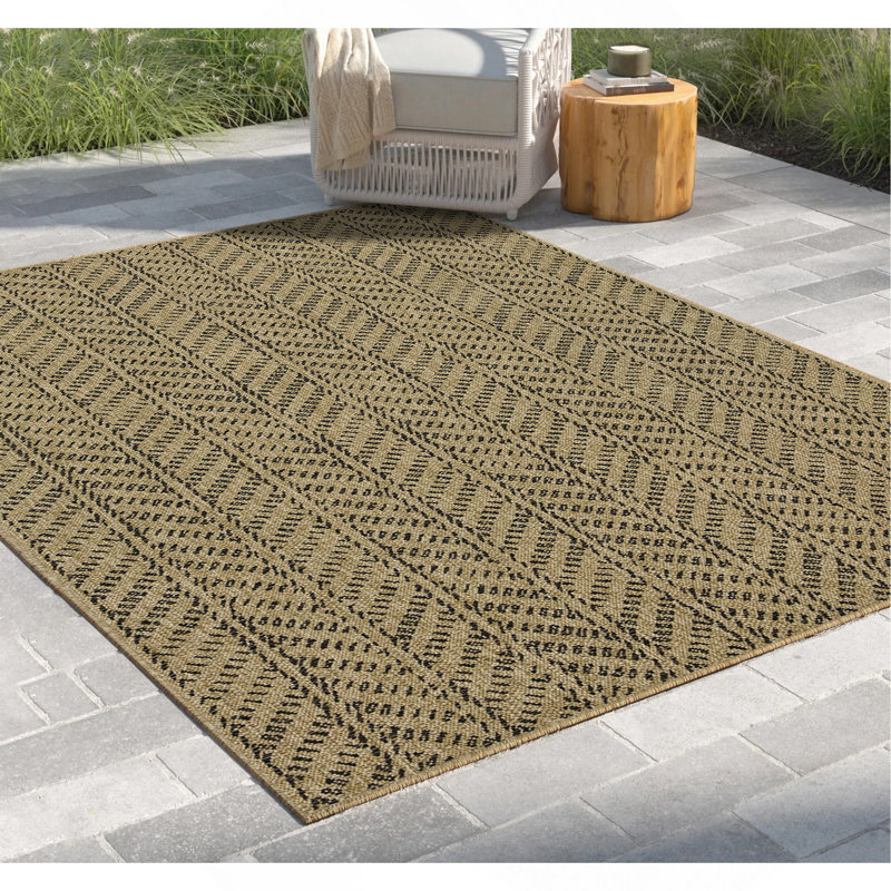 Jute/Black 2 Ft. 7 In. X 7 Ft. 3 In. Indoor/Outdoor Area Rug, Runner 2'7" x 7'3"