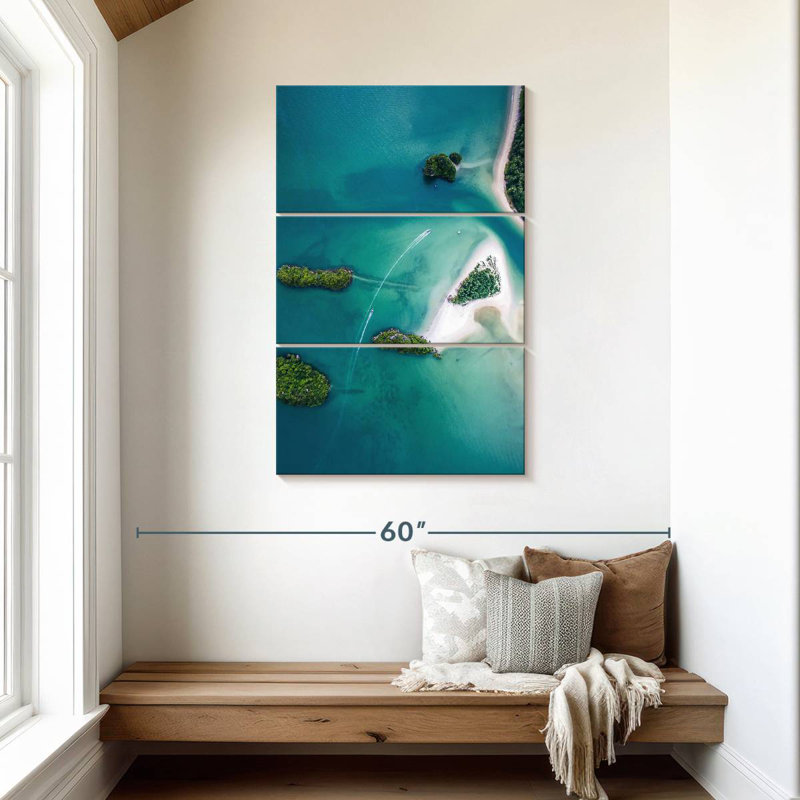 Gillard Tabanan Regency Journey, H 45 po x l 28 po