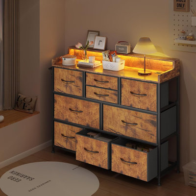 Commode avec station de charge et lumières DEL, commode pour meuble télé avec 9 tiroirs, organisateur de rangement pour tiroirs en tissu pour salon, couloir, placard (brun rustique)