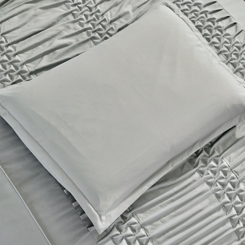 Channel Comforter, Queen Comforter