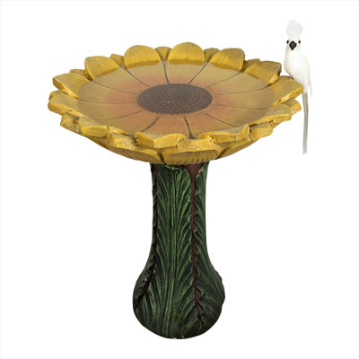 20-Inch Diameter Outdoor Bird Bath, Sunflower Shape, Warm Yellow Bowl on Green Leaf Pedestal, Concrete