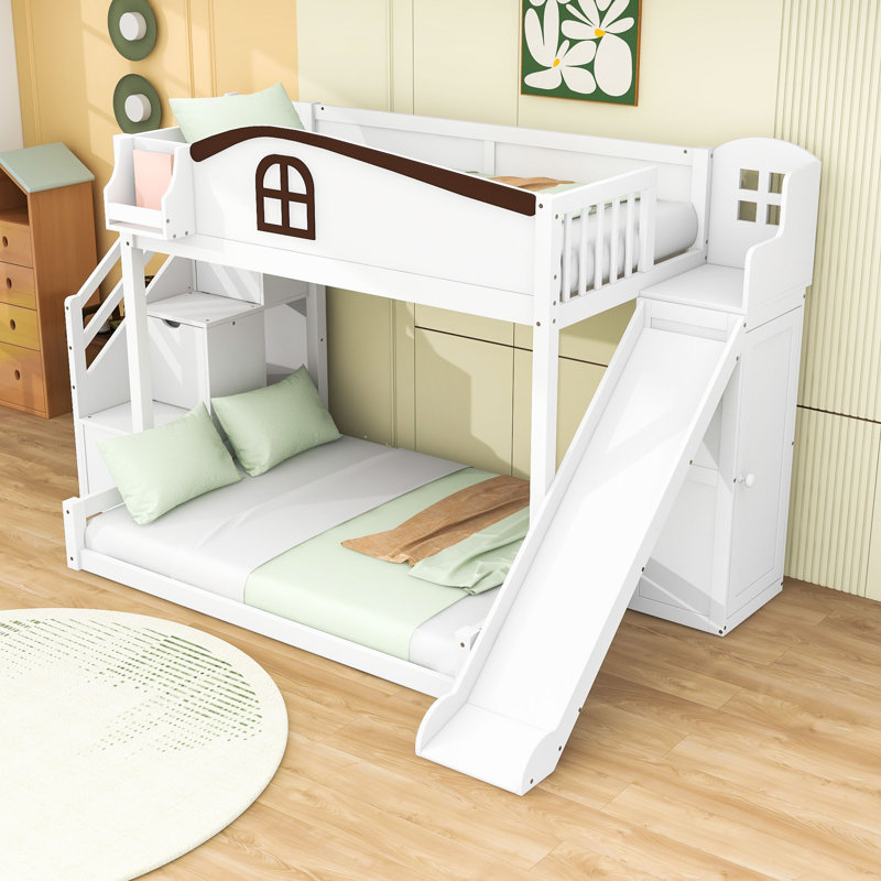 Lit superposé simple au-dessus d'un lit double en bois avec glissade, escalier de rangement et garde-robe, Blanc / Espresso
