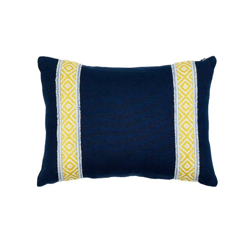 Larson Pillow
