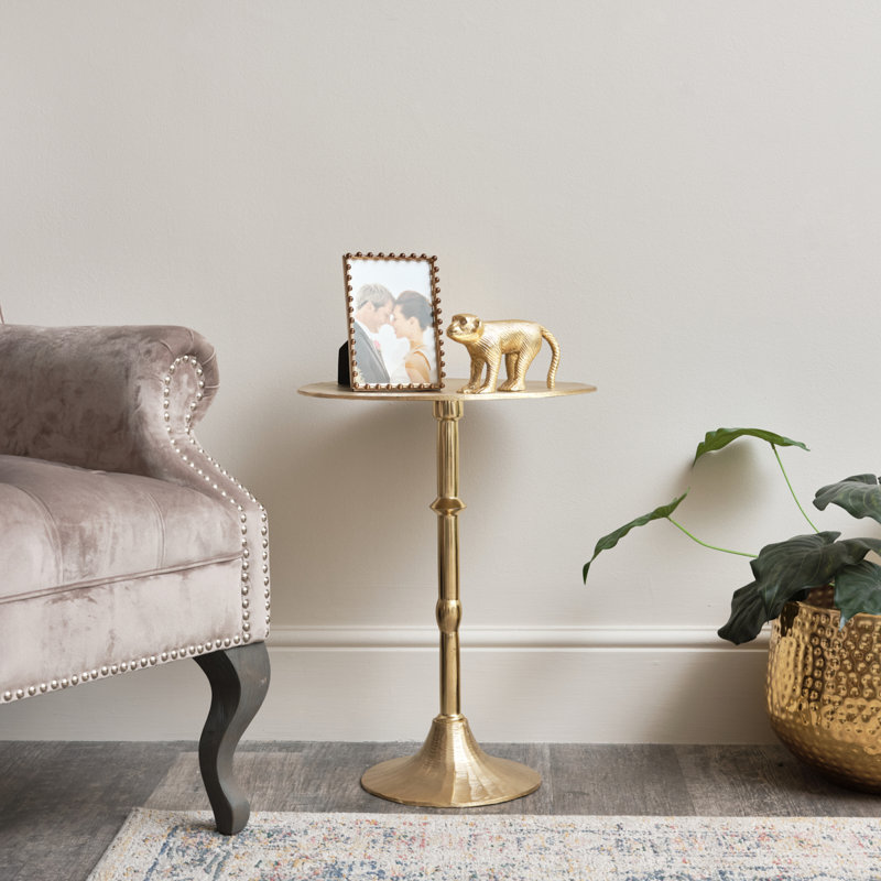 Akhila Pedestal End Table, Gold