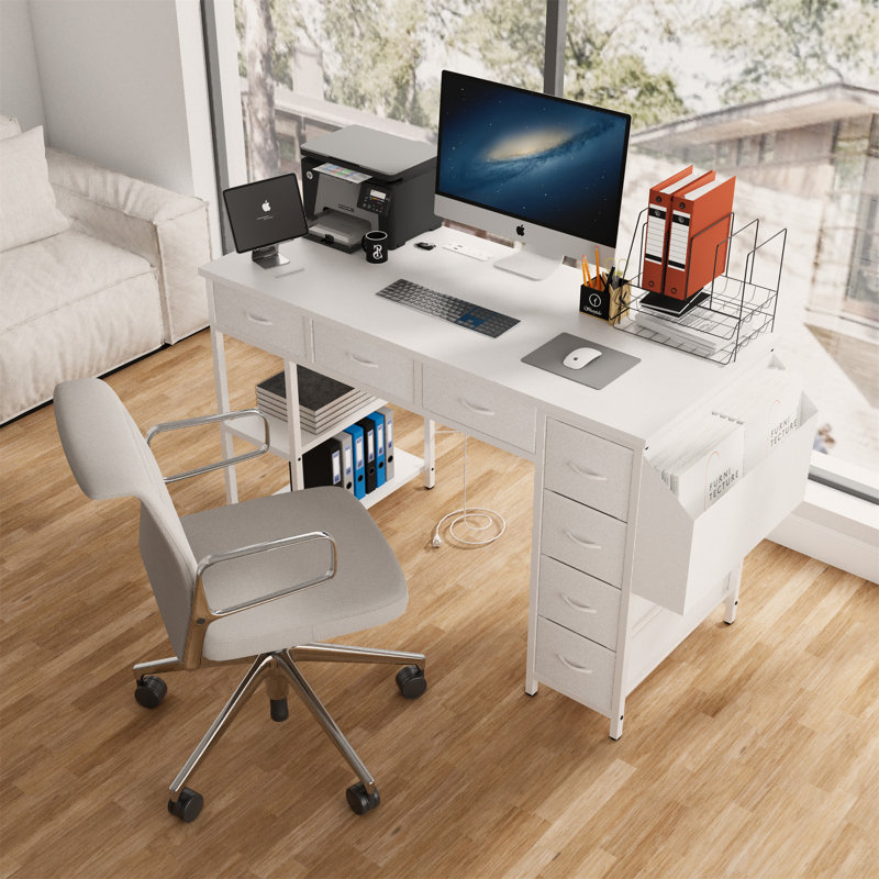 47" Computer Desk With Power Outlet, White
