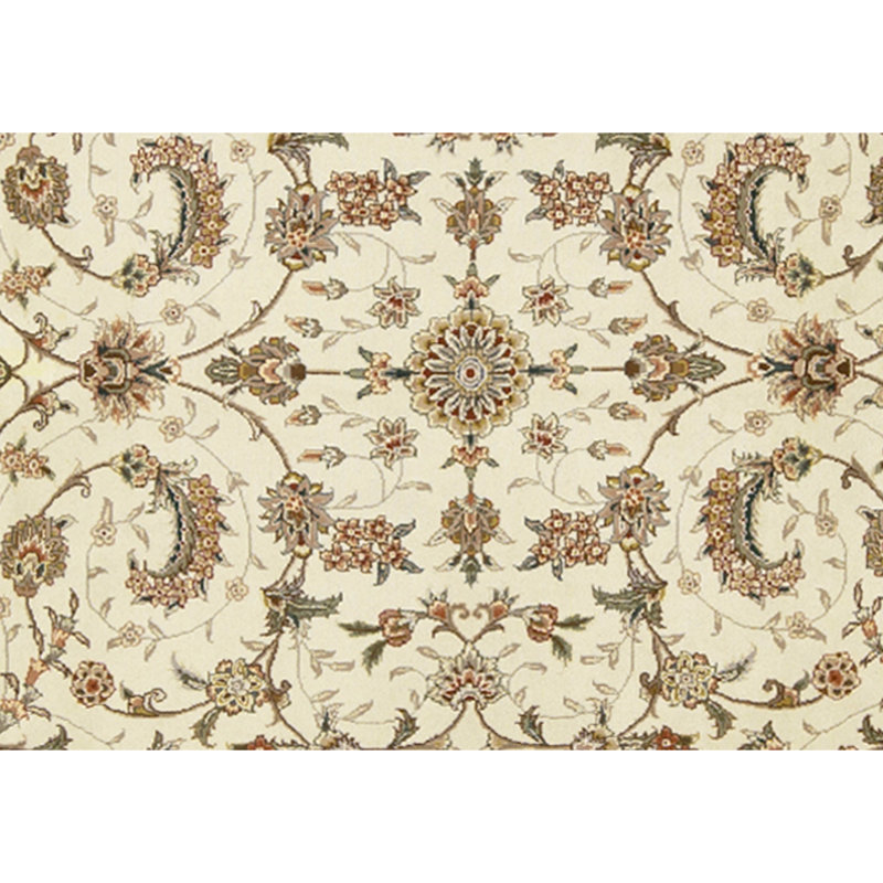 Hand Knotted Oriental Area Rug in Ivory