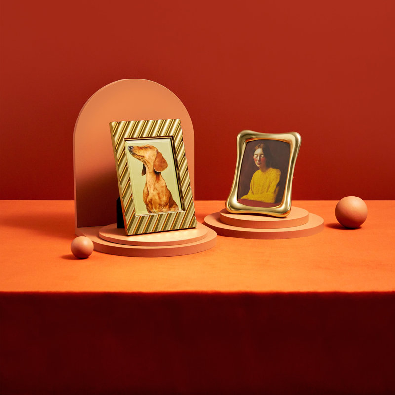 Maxime Frame, Gold, 5" x 7"