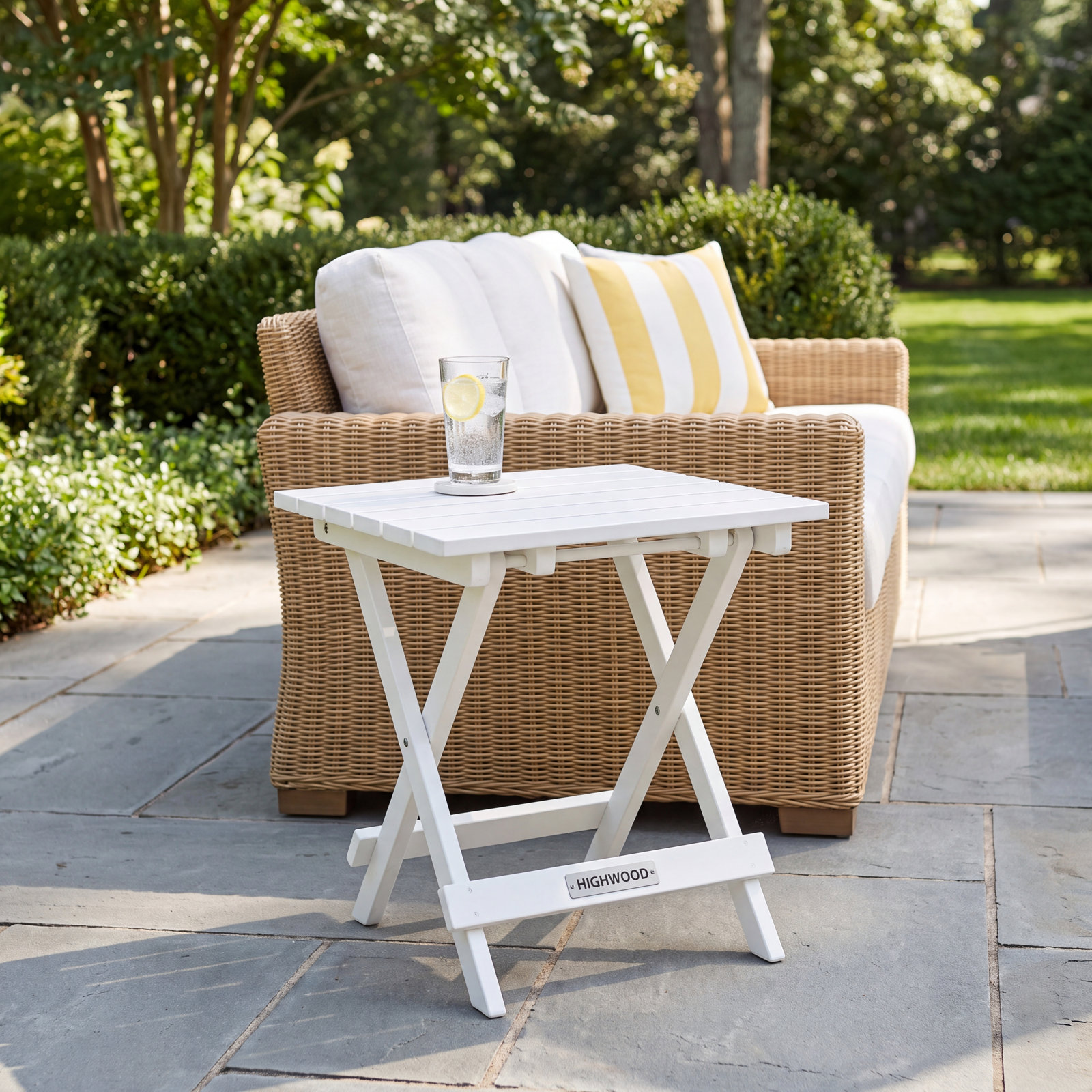 20'' Plastic / Acrylic Outdoor Side Table, White