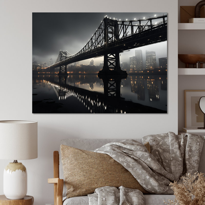 «Gray Bridge Urban Connection Charcoal II», reproduction sur toile, H 34 po x l 44 po x P 1,5 po, Toile tendue