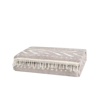 Polyester Jacquard Chevron / Zig Zag Coverlet