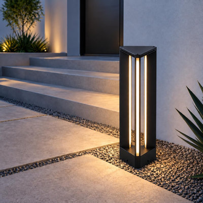 Quankoach Triangular Outdoor Bollard Light 43cm