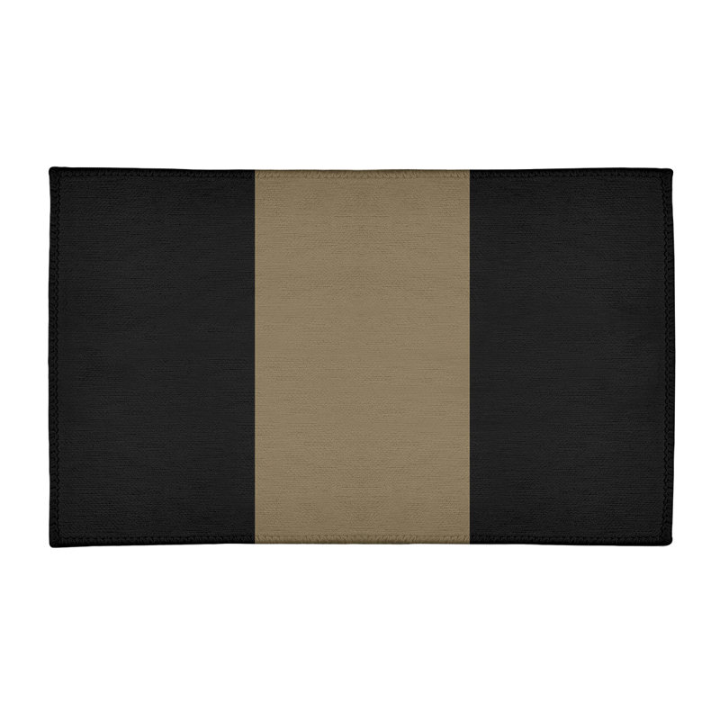 Tapis noir NHS National Hockey Stripes, Rectangle 8 pi x 10 pi