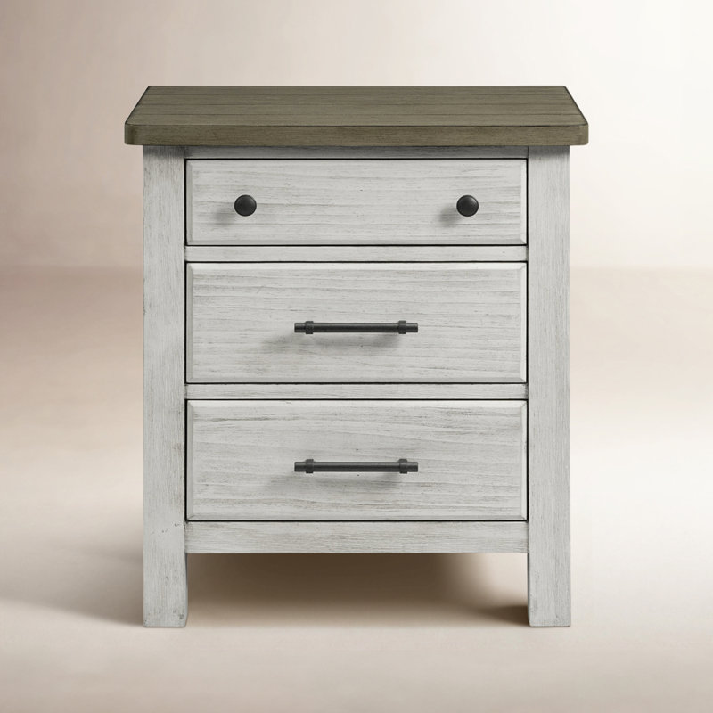 Arnell 25'' W Nightstand
