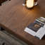 Table basse simple de style campagne américaine-348617720