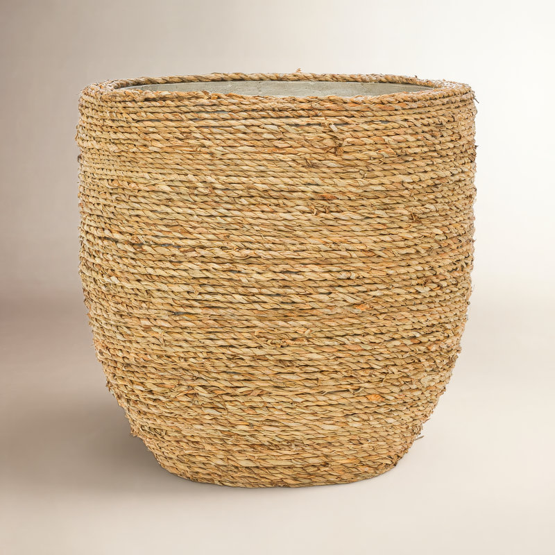 Everdeen Planter, 8.5" H x 8.5" W x 8.5" D