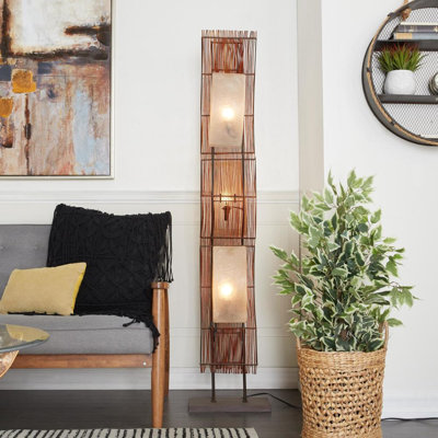 Lampe sur pied en bois de bambou brun Belltown avec abat-jour crème