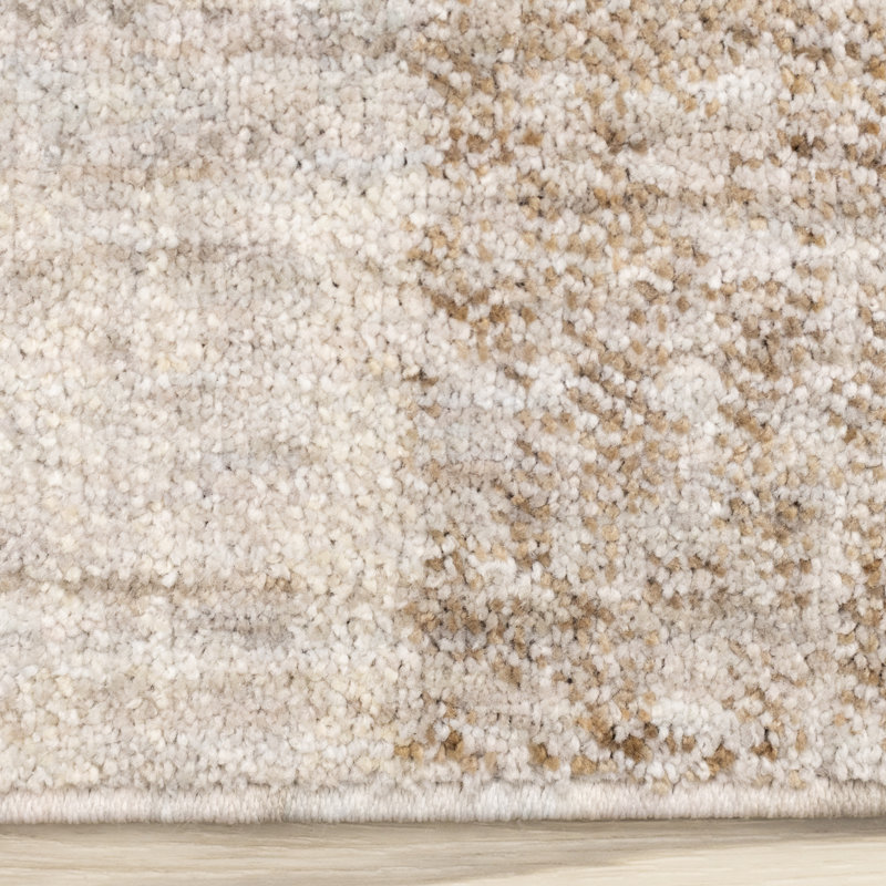 Tapis blanc recyclé à poils courts 5 pi 3 po x 7 pi 7 po, 5'3" x 7'7"