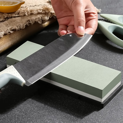 Sharpening Stone Dual Sided 1000 3000 Grit Whetstone With Anti Slip Base For Scissors Chisels Axes Green White