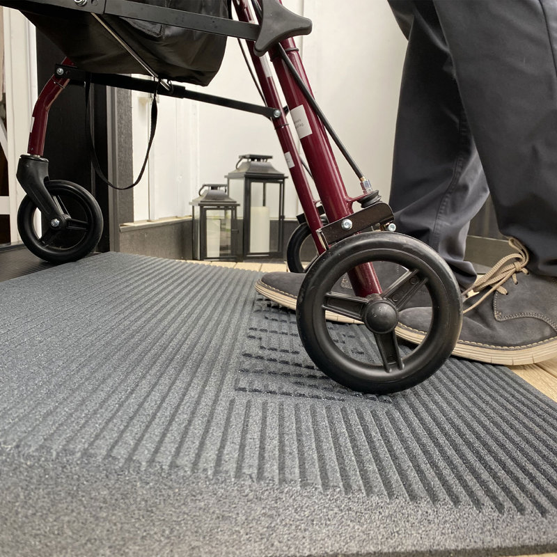 EZ-ACCESS 1.5 Inch Black Rubber Angled Entry Mat