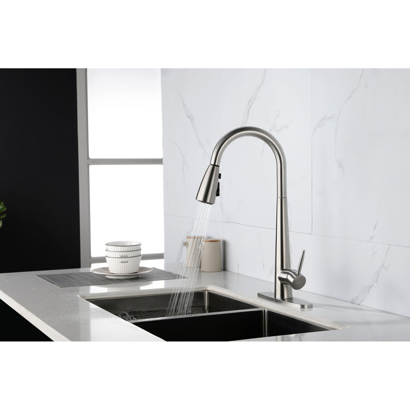 Single Handle Kitchen Sink Faucet With Pull Down Of Stainless Steel, High Nozzle Rotating 360, Three Water Output Settings For Washing And Rinsing In Kitchen, Easy Temperature